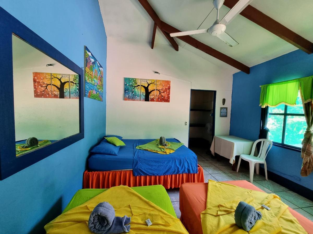 Cabinas Tortuguero Natural Exteriör bild