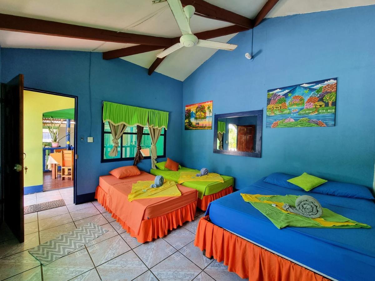 Cabinas Tortuguero Natural Exteriör bild