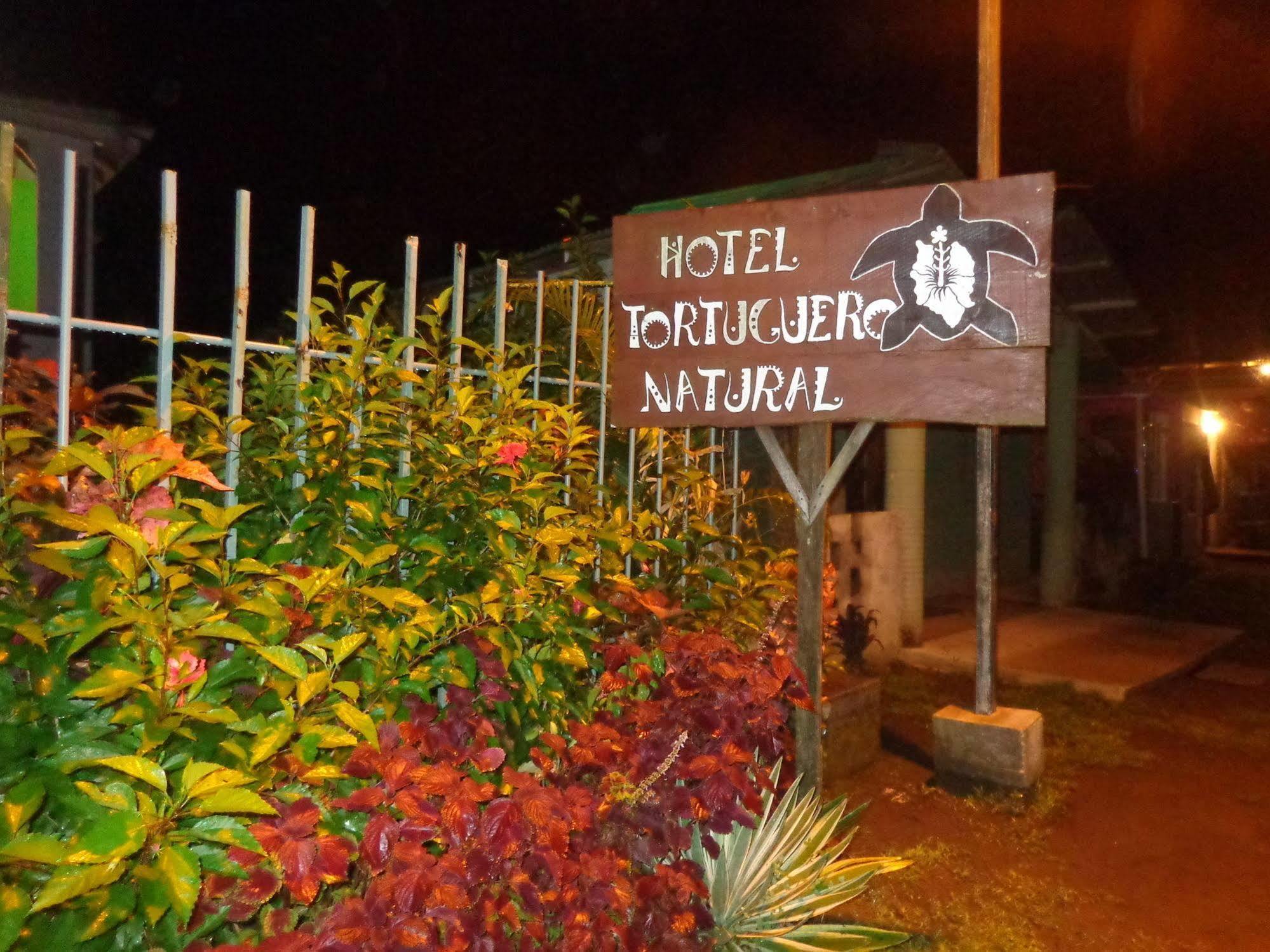 Cabinas Tortuguero Natural Exteriör bild